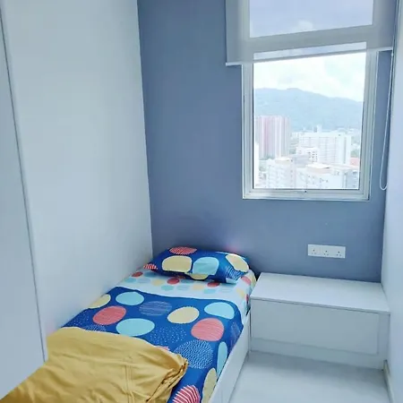 28Th 2Br1B Straits Garden Suites Georgetown Penang Jelutong Exterior photo